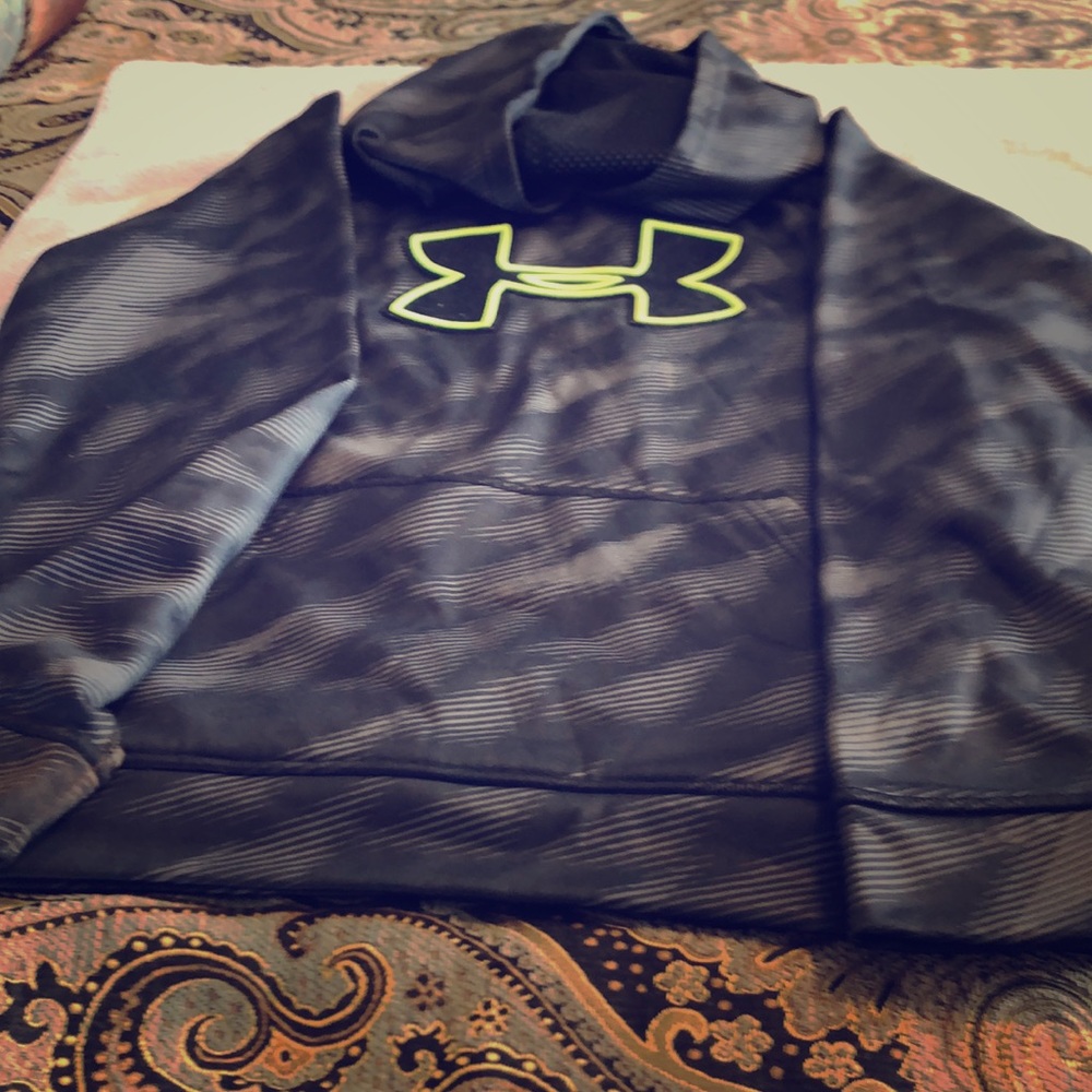 Boys Under Armour Long Sleeve Hoodie Sweatshirt